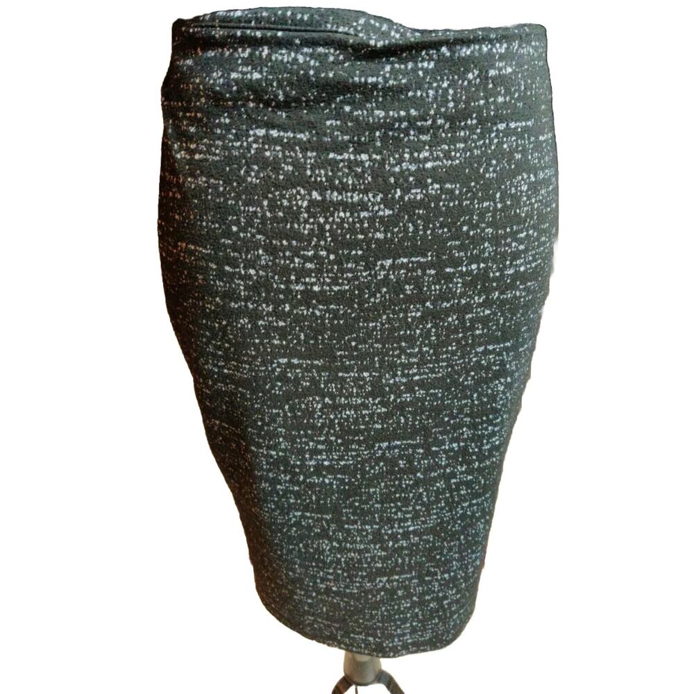 Vince Camuto black Marbled pencil skirt Womens Size 2 Rear Zipper, Vent, Lined